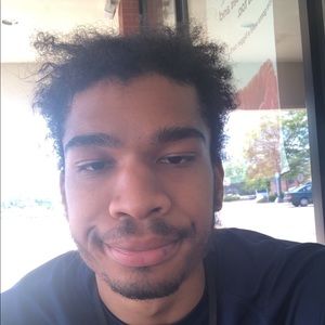 Meet your Posher, Justin